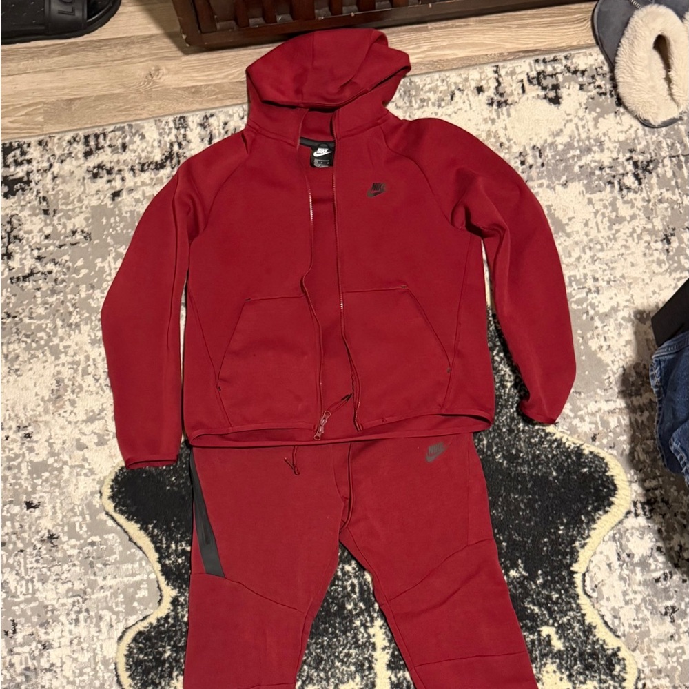 Nike tech fleece